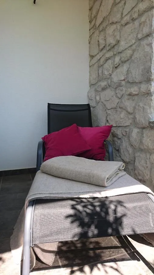 Sol Apartment Baska